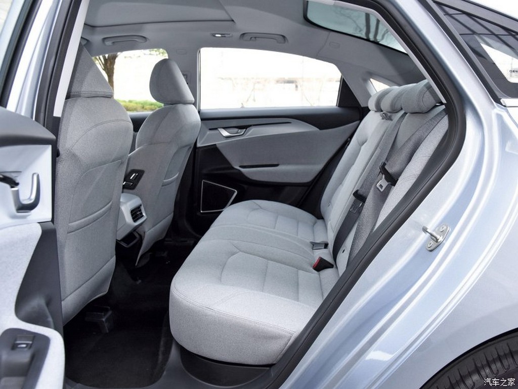 GEELY GE11, foto 33