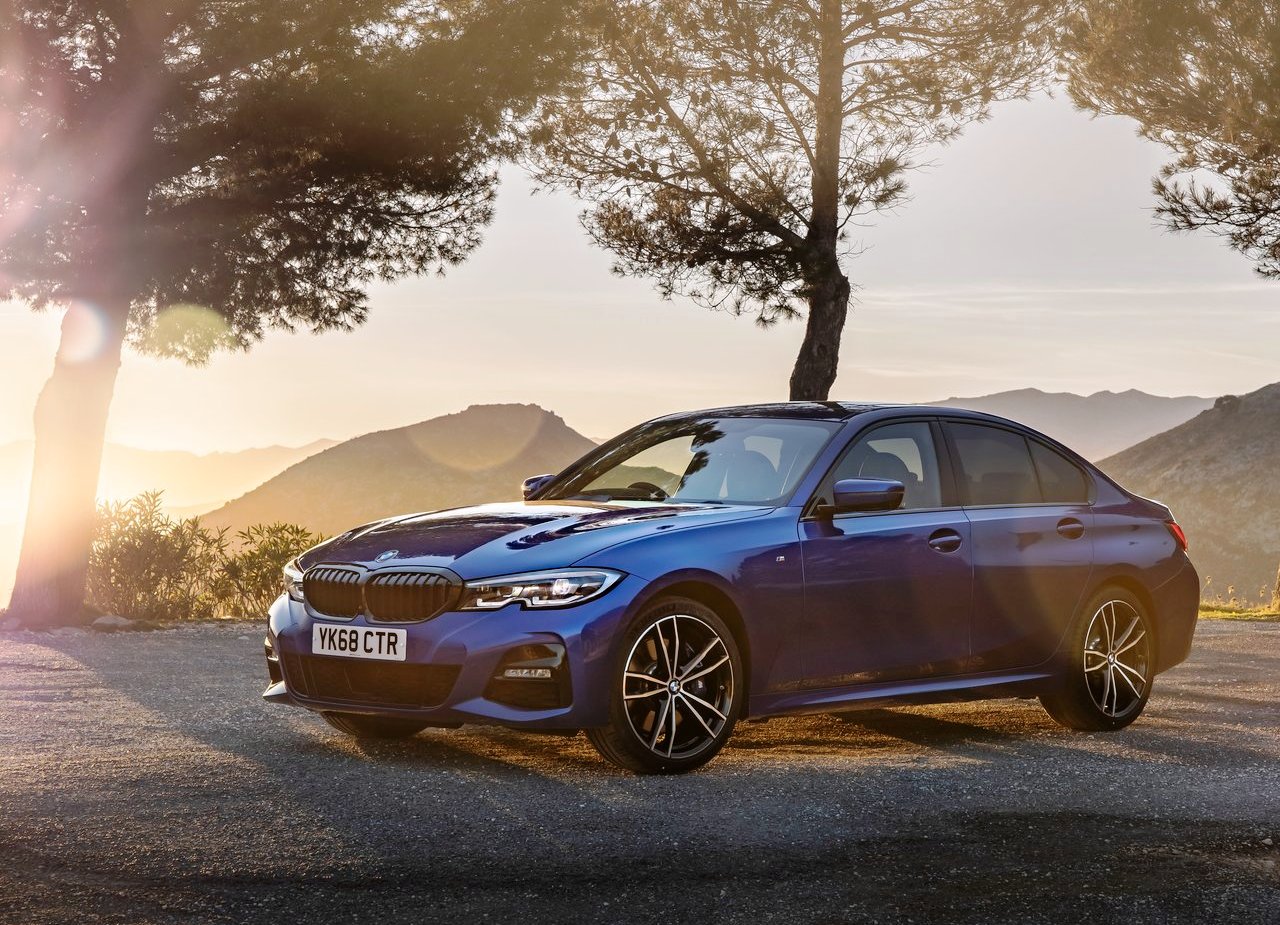 2019 - BMW 3 SERIES SEDAN UK VERSION, foto 1