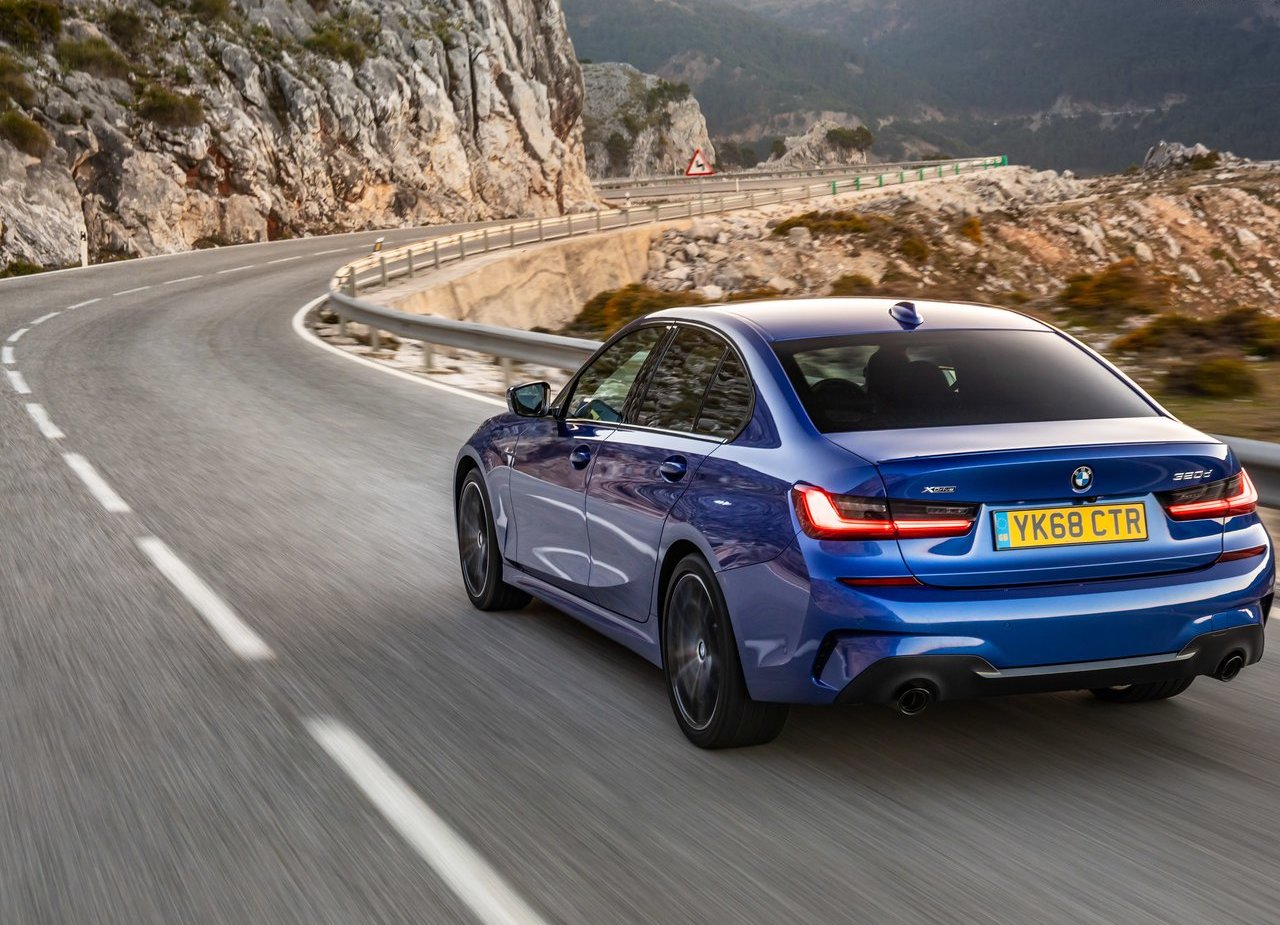 2019 - BMW 3 SERIES SEDAN UK VERSION, foto 22