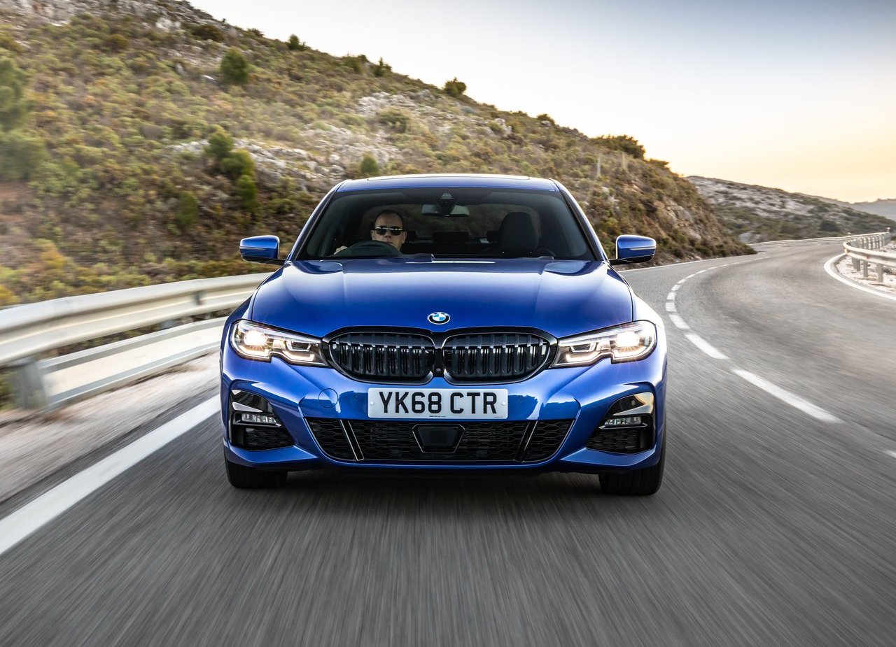 2019 - BMW 3 SERIES SEDAN UK VERSION, foto 26