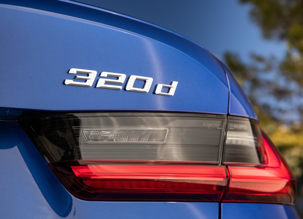 2019 - BMW 3 SERIES SEDAN UK VERSION, foto 42