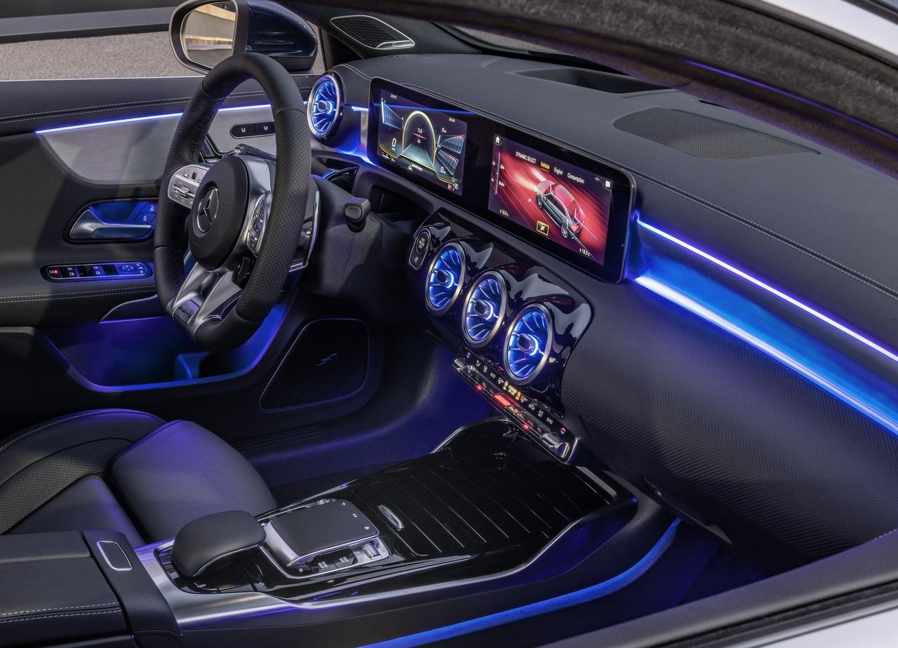 2020 - MERCEDES-AMG A 35 SEDAN, foto 18