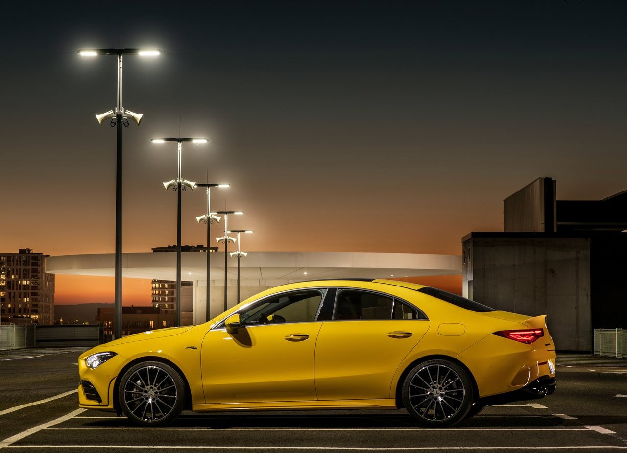 MERCEDES-AMG CLA 35, foto 13