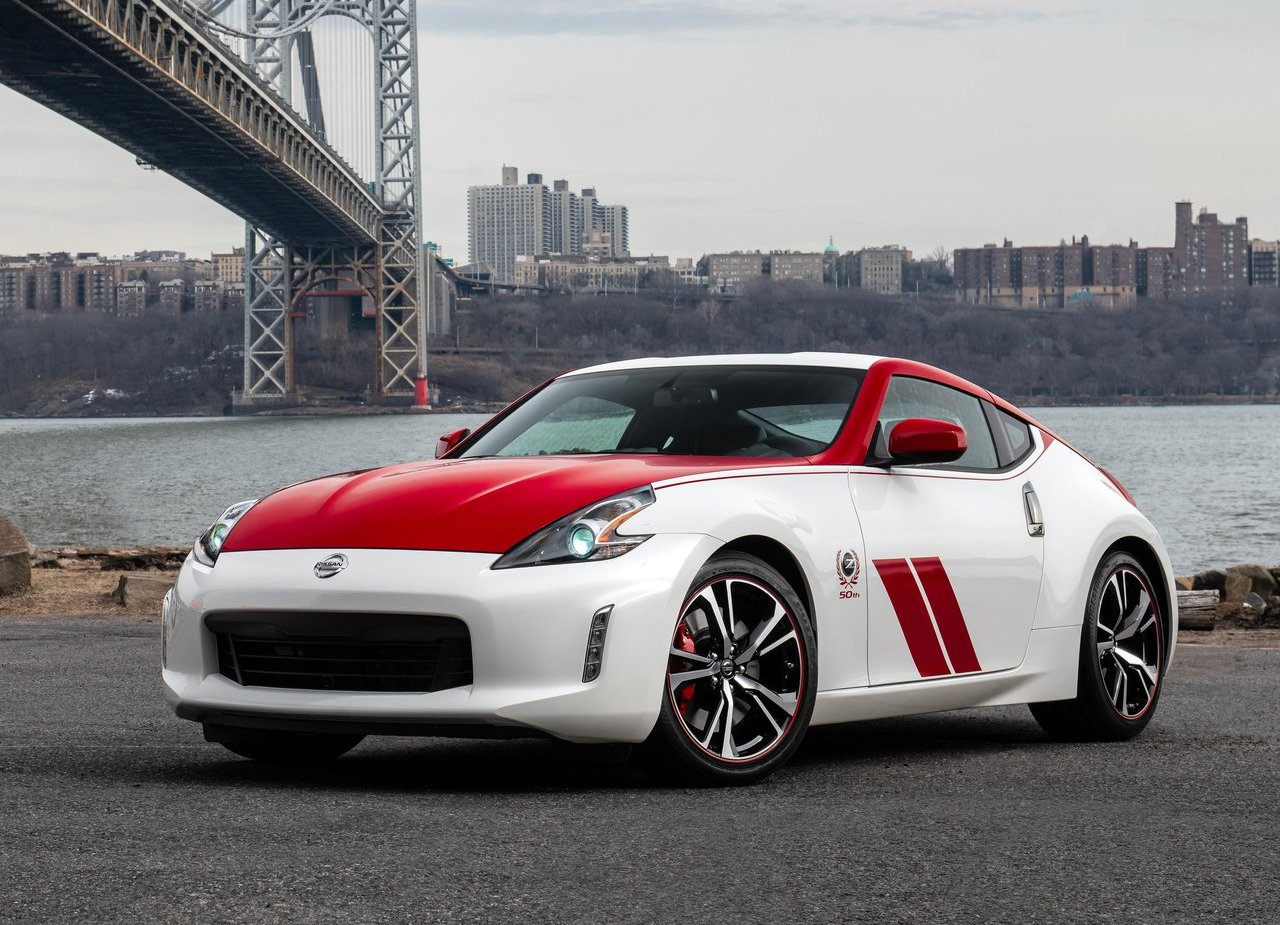 NISSAN 370Z 50TH ANNIVERSARY EDITION, foto 2