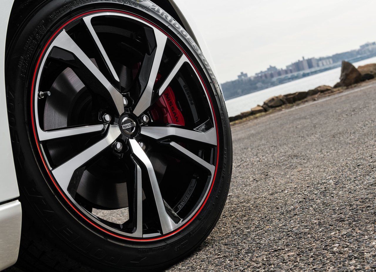 NISSAN 370Z 50TH ANNIVERSARY EDITION, foto 16