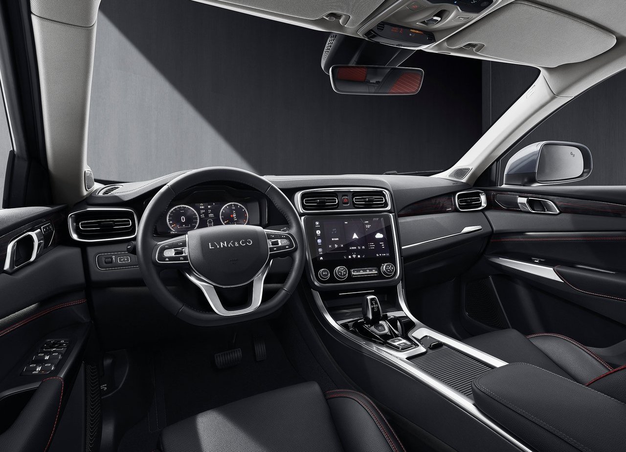 LYNK & CO 01, foto 6