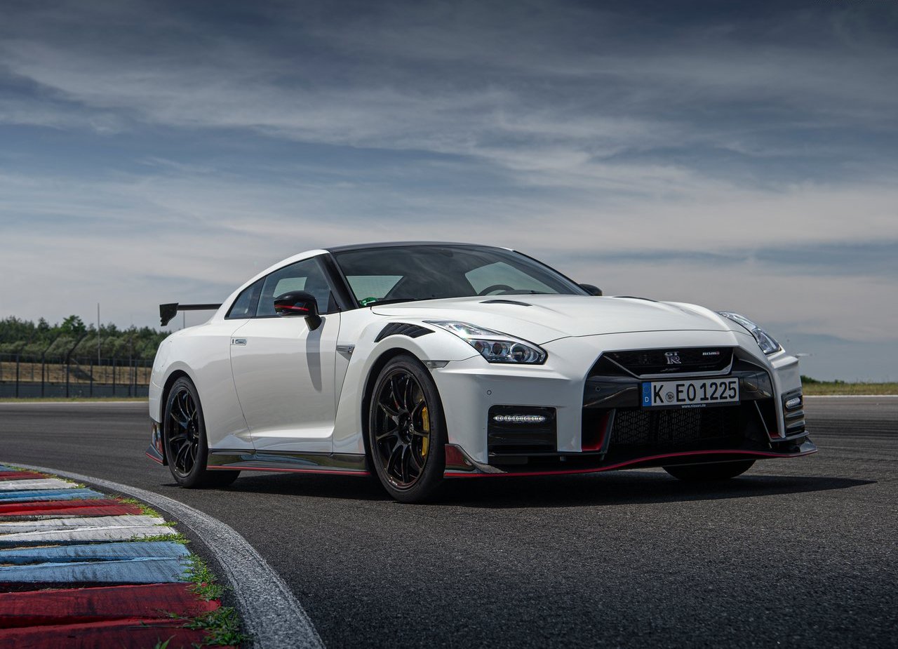 2020 - NISSAN GT-R NISMO, foto 1