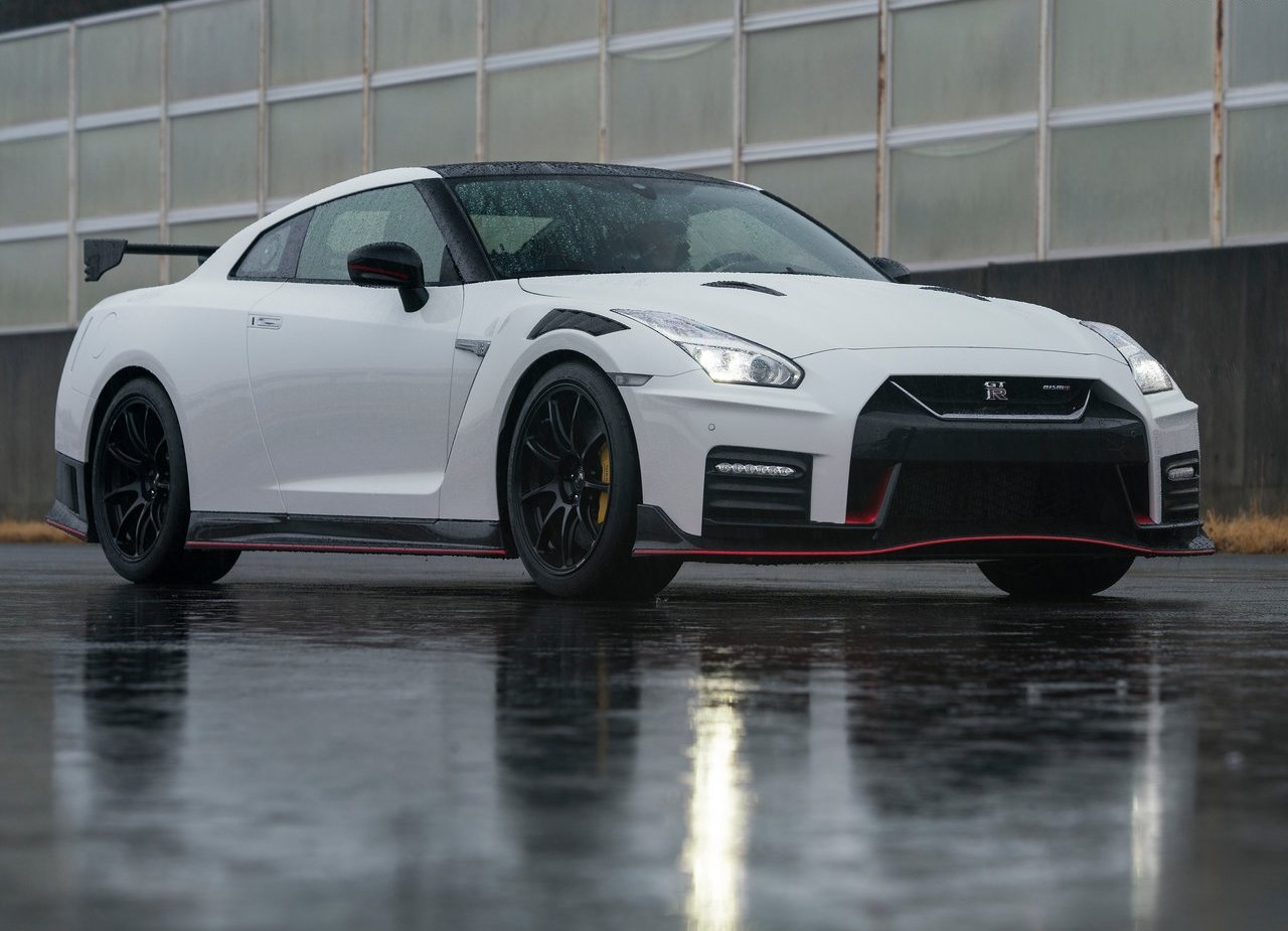2020 - NISSAN GT-R NISMO, foto 2