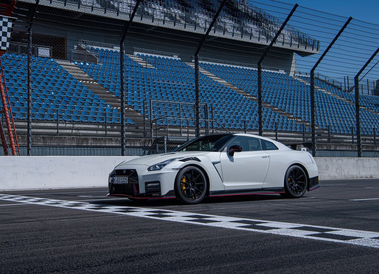 2020 - NISSAN GT-R NISMO, foto 4