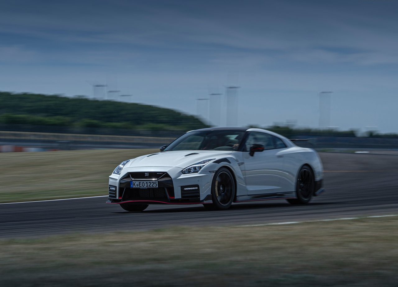 2020 - NISSAN GT-R NISMO, foto 9
