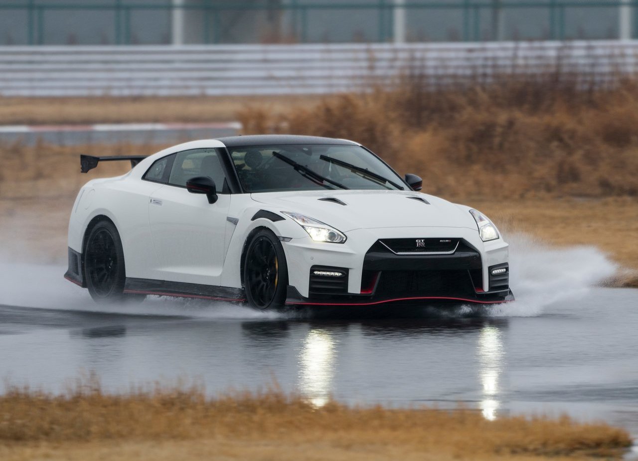 2020 - NISSAN GT-R NISMO, foto 13