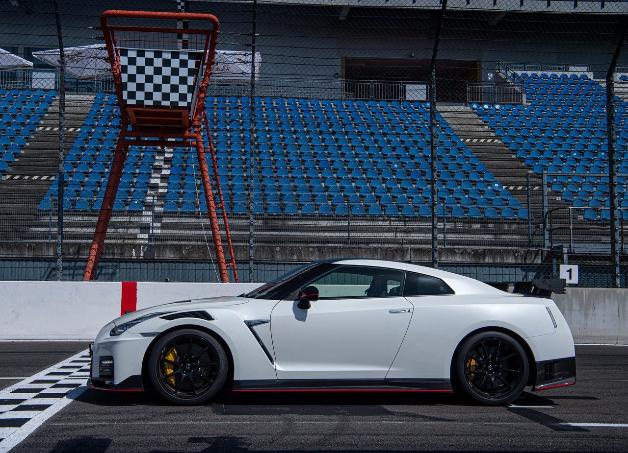 2020 - NISSAN GT-R NISMO, foto 22