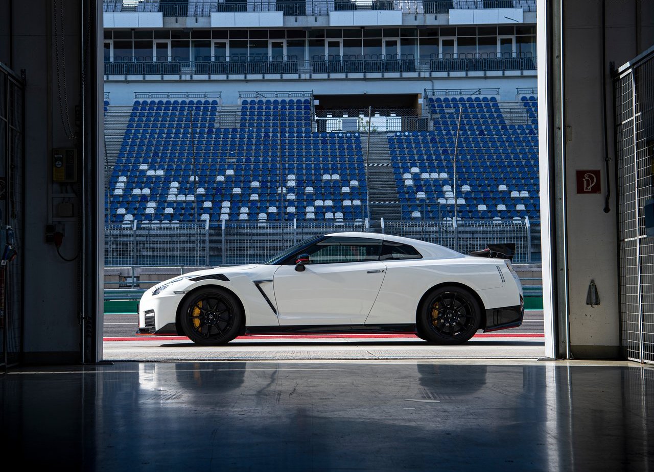 2020 - NISSAN GT-R NISMO, foto 23
