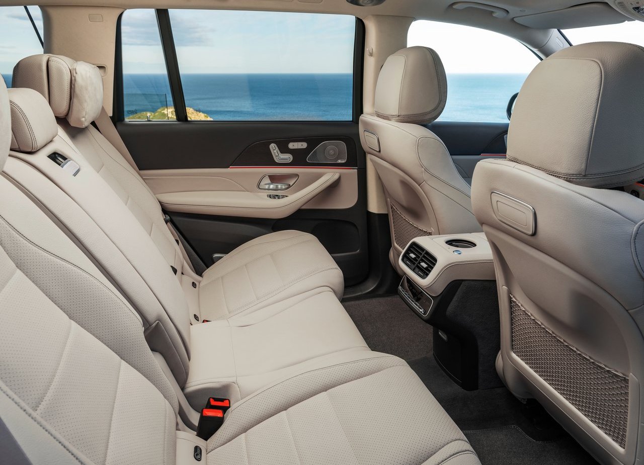 MERCEDES-BENZ GLS, foto 200