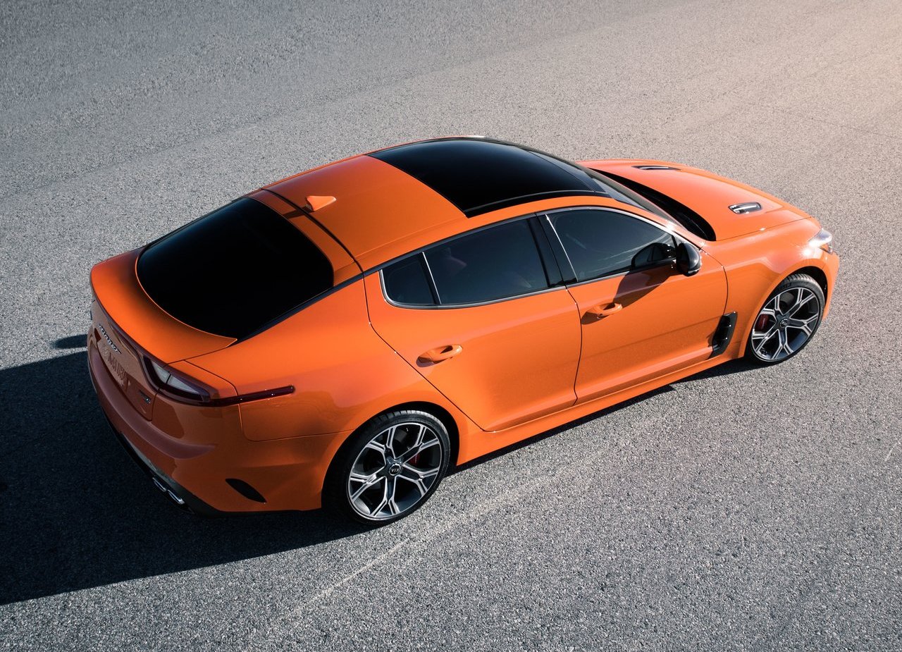 KIA STINGER GTS, foto 3