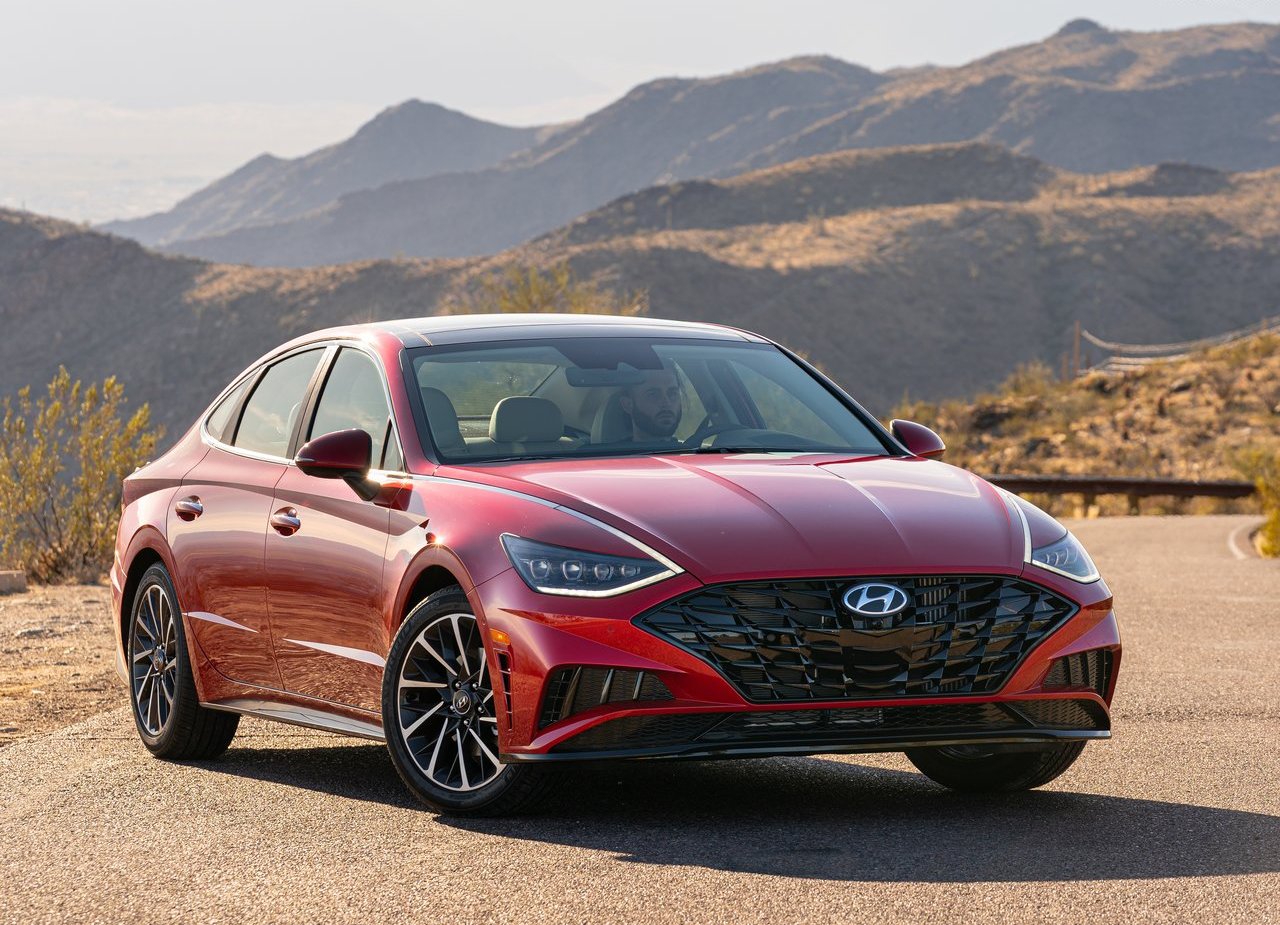 HYUNDAI SONATA, foto 1