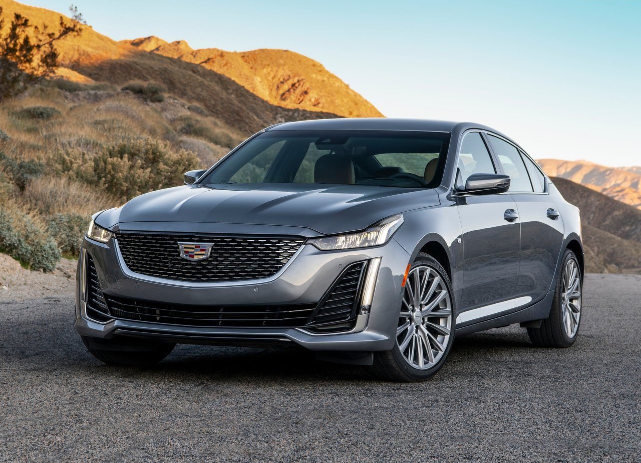 CADILLAC CT5, foto 2