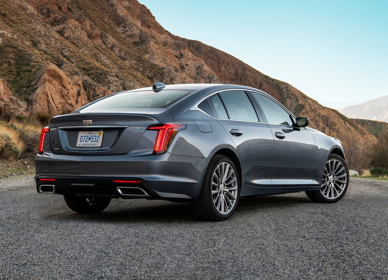CADILLAC CT5, foto 7