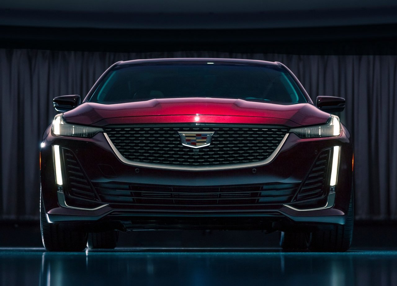 CADILLAC CT5, foto 14