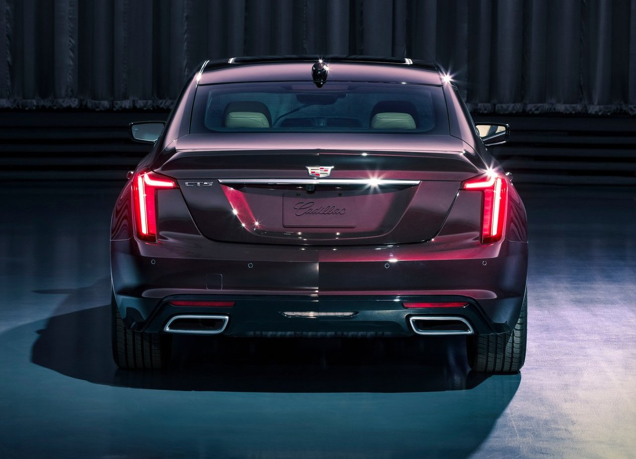 CADILLAC CT5, foto 15