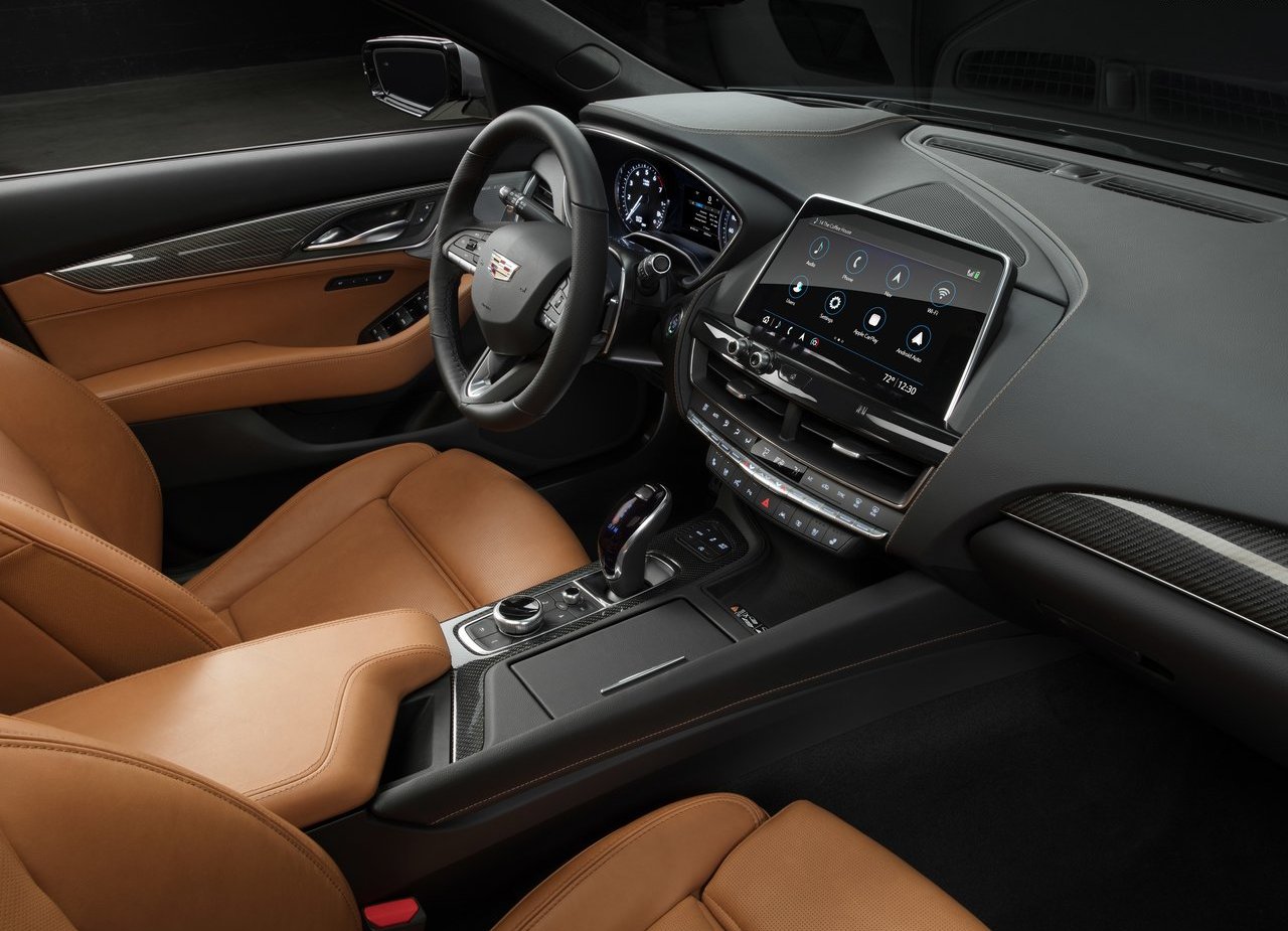 CADILLAC CT5, foto 18