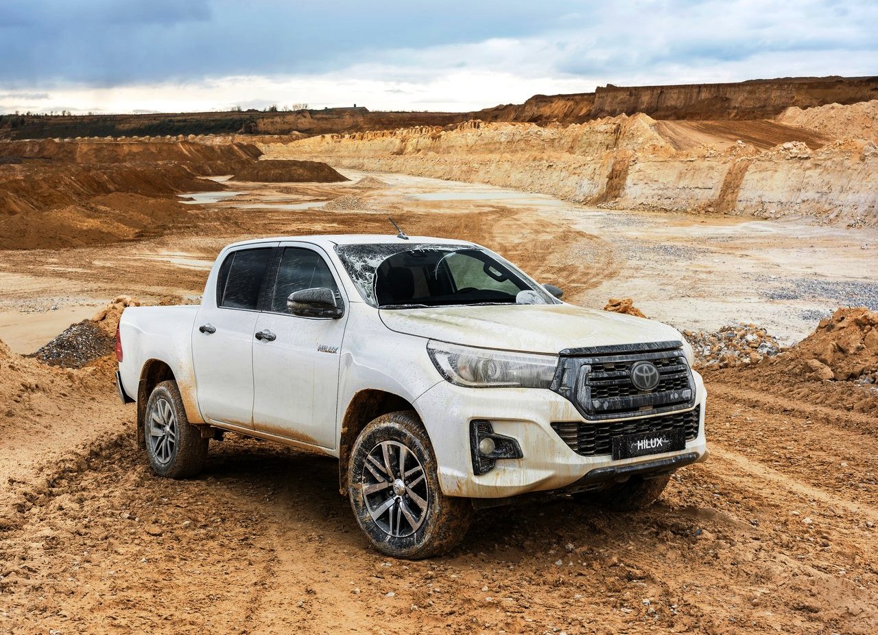 TOYOTA HILUX SPECIAL EDITION, foto 1