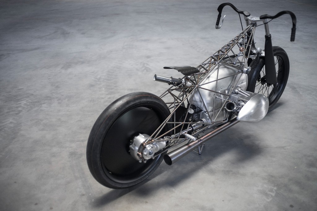 BMW REVIVAL BIRDCAGE, foto 3