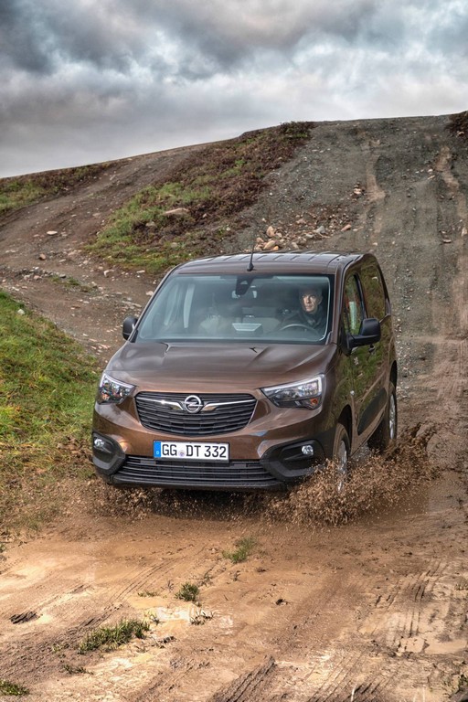 2020 - OPEL COMBO CARGO 4X4, foto 8