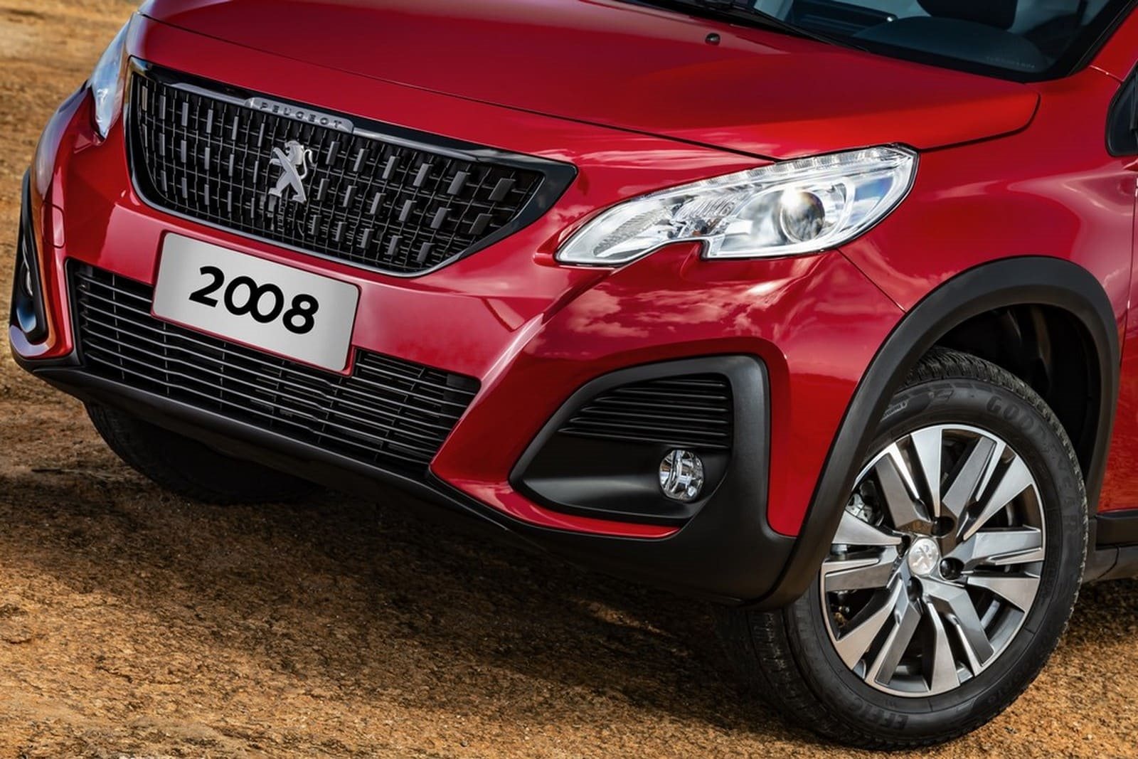 PEUGEOT 2008, foto 8