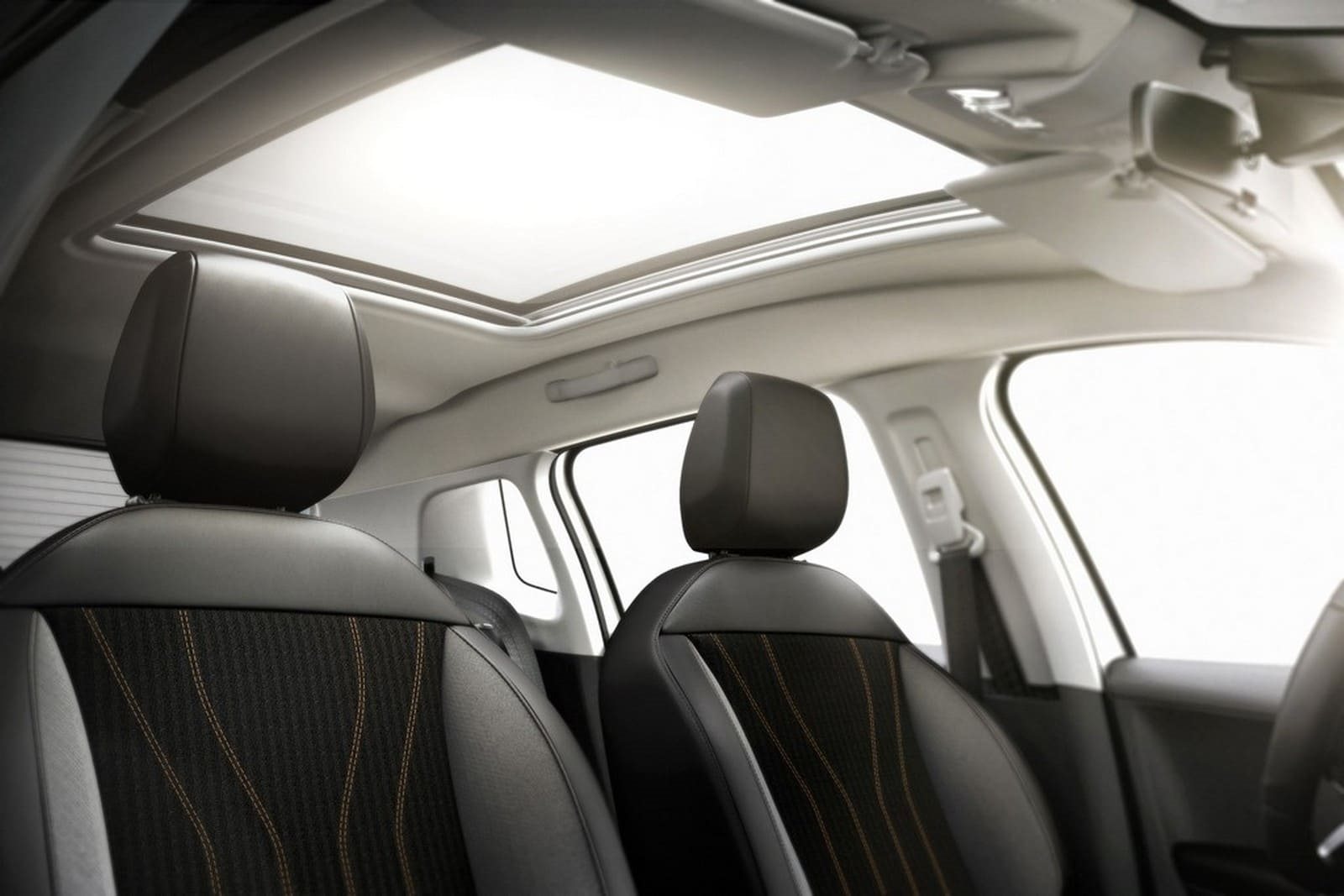 PEUGEOT 2008, foto 20