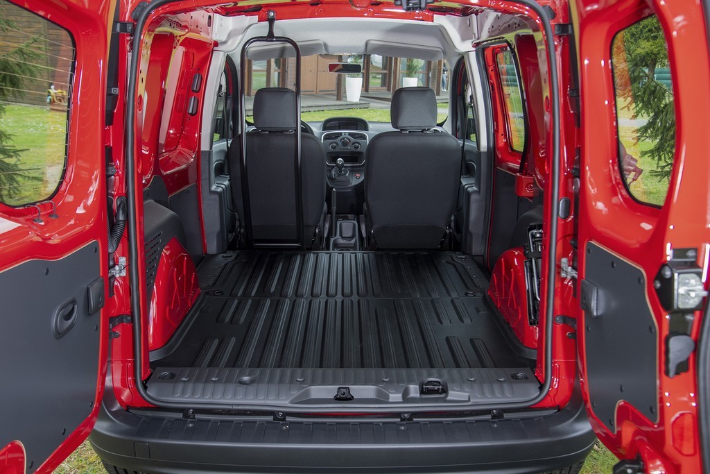 NISSAN NV250, foto 24