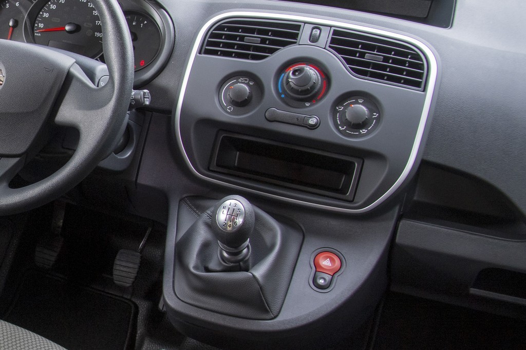NISSAN NV250, foto 33