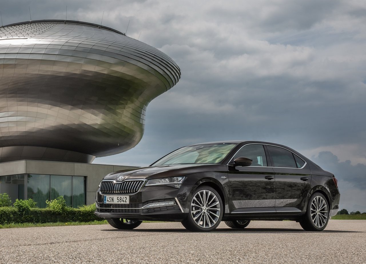 2020 - SKODA SUPERB, foto 6