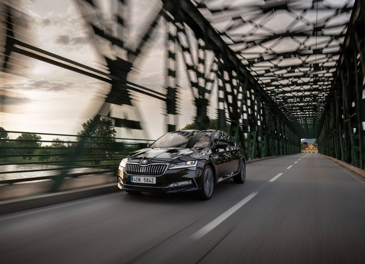 2020 - SKODA SUPERB, foto 9
