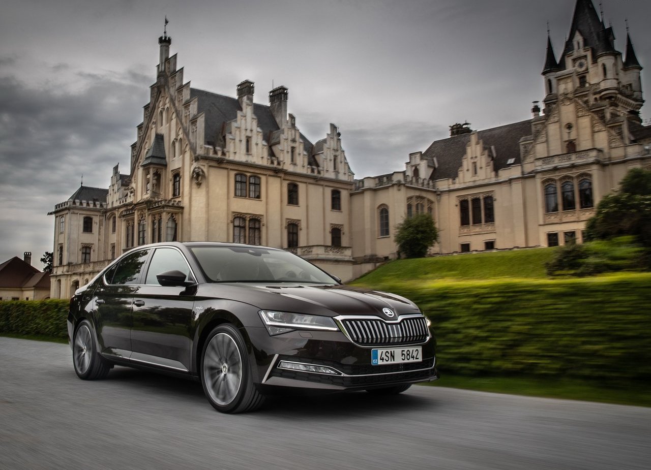 2020 - SKODA SUPERB, foto 14