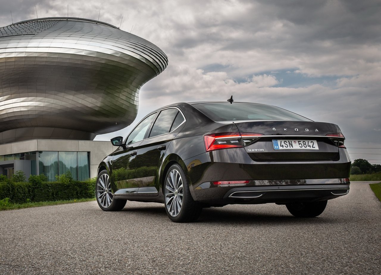 2020 - SKODA SUPERB, foto 20