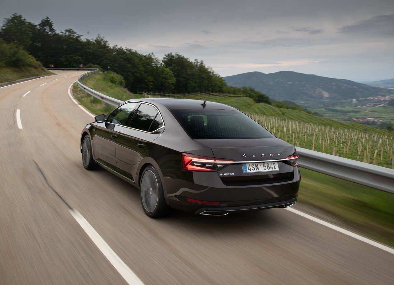 2020 - SKODA SUPERB, foto 25