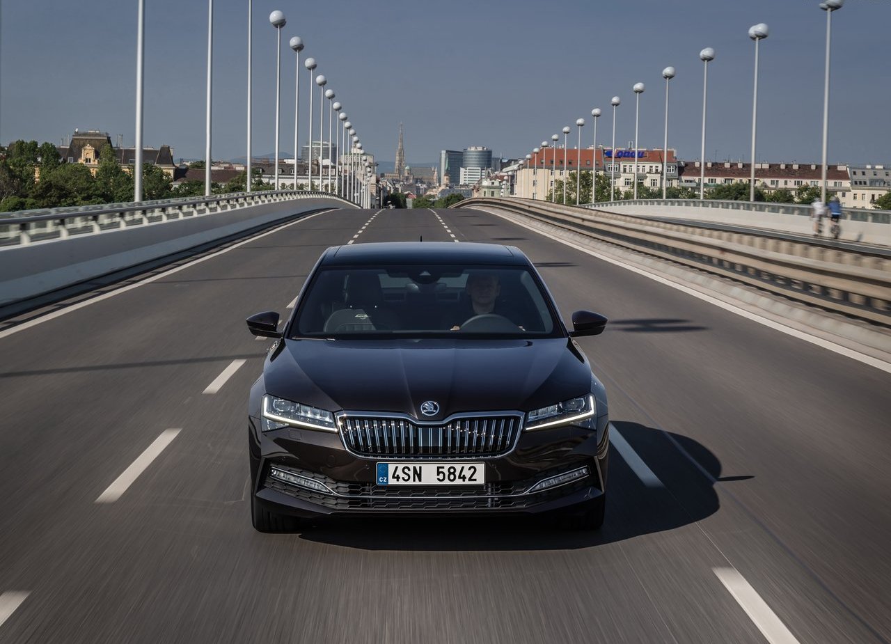 2020 - SKODA SUPERB, foto 29