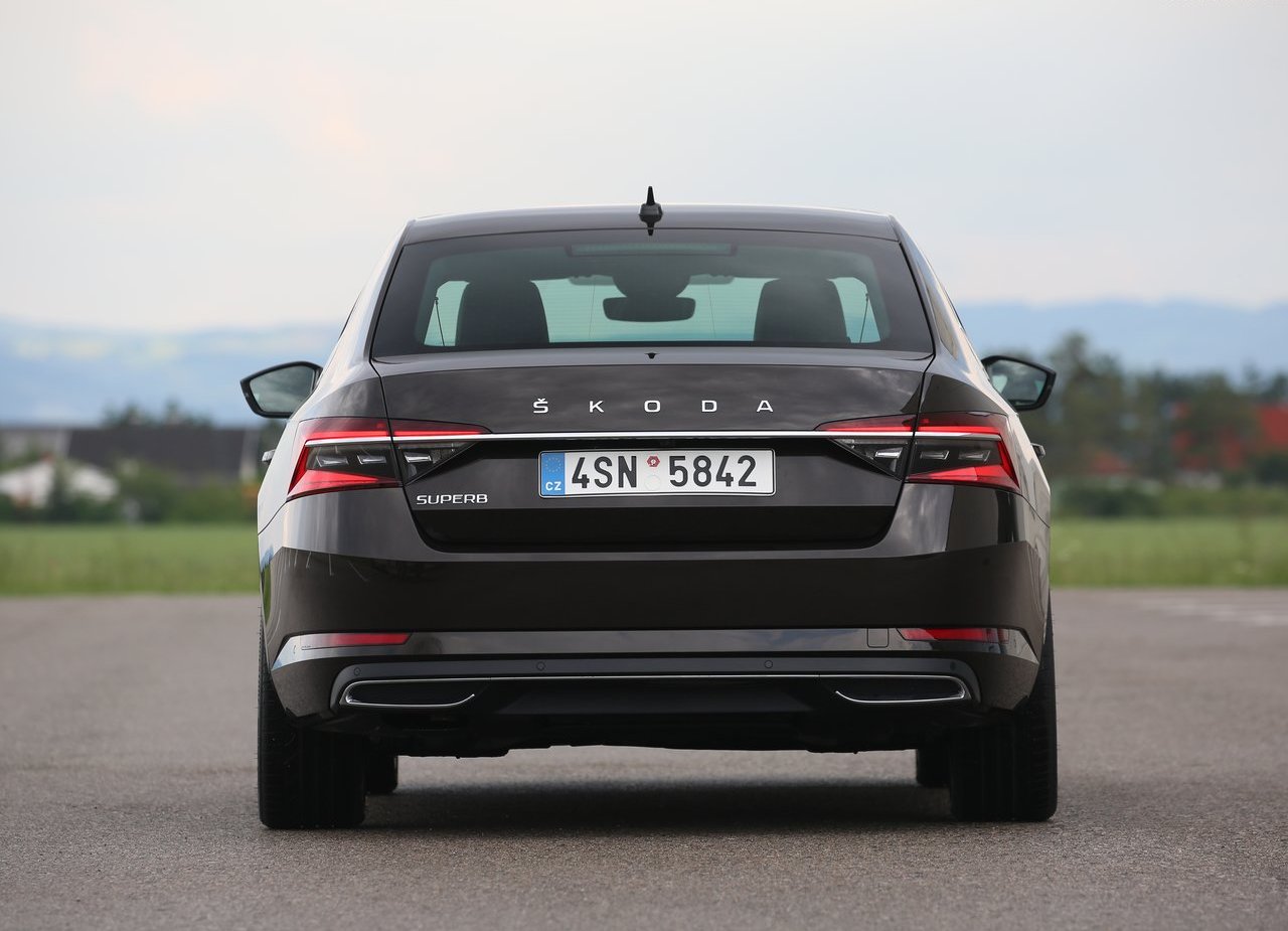 2020 - SKODA SUPERB, foto 30