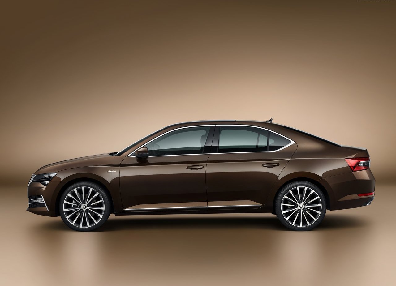 2020 - SKODA SUPERB, foto 34
