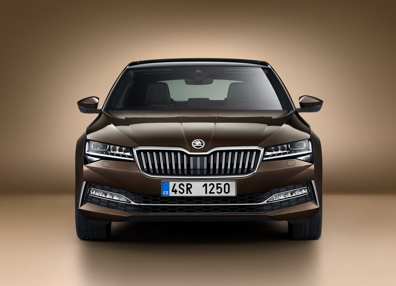 2020 - SKODA SUPERB, foto 36