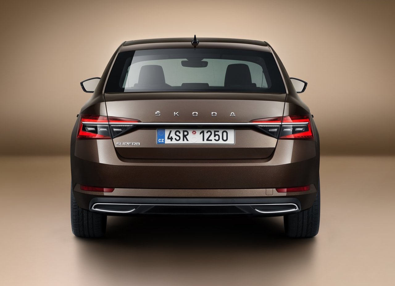 2020 - SKODA SUPERB, foto 37