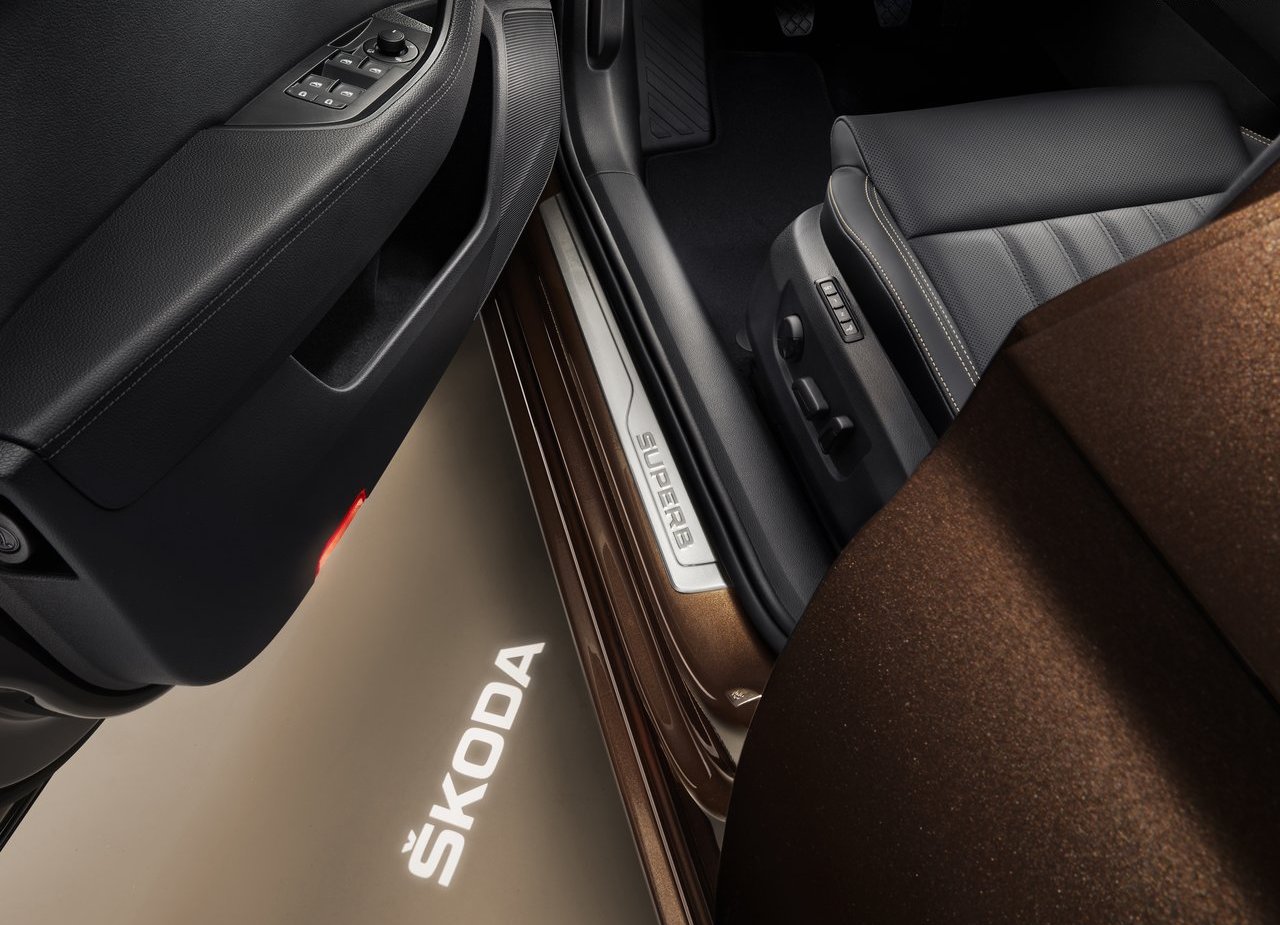 2020 - SKODA SUPERB, foto 56