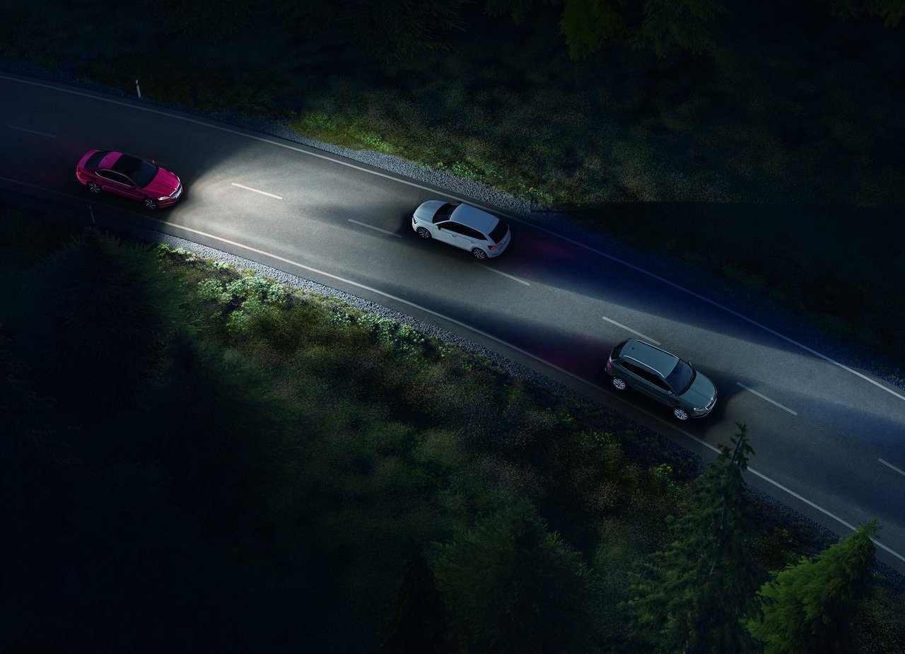 2020 - SKODA SUPERB, foto 80