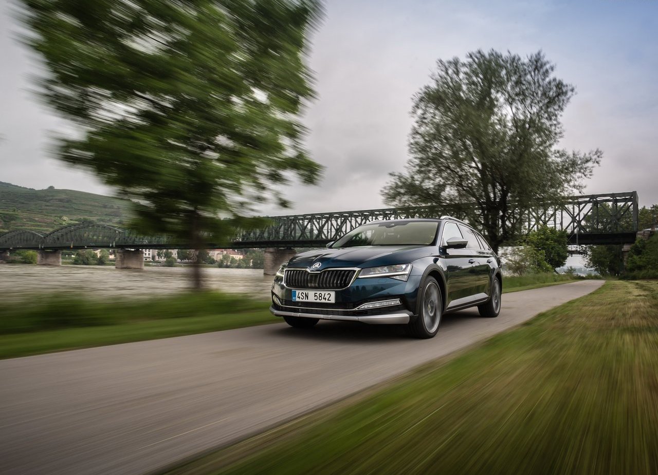 2020 - SKODA SUPERB SCOUT, foto 6