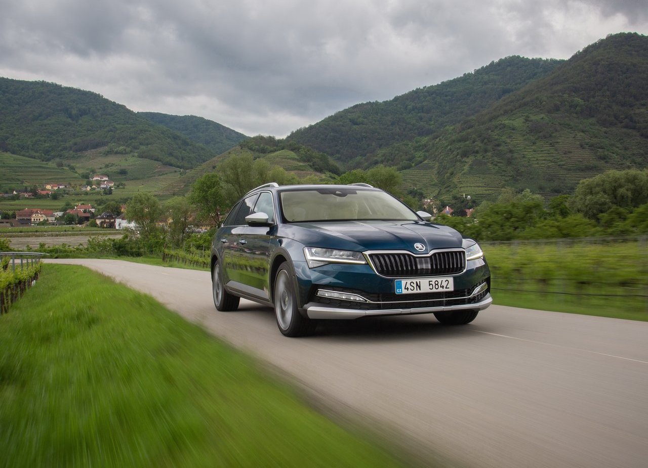 2020 - SKODA SUPERB SCOUT, foto 11