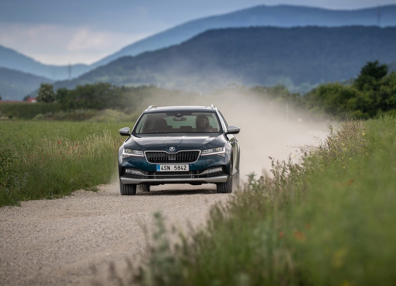 2020 - SKODA SUPERB SCOUT, foto 14