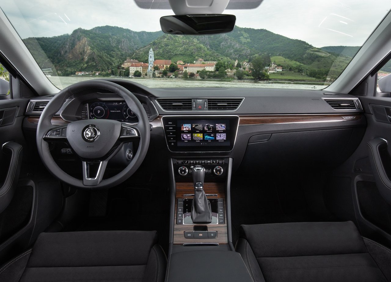 2020 - SKODA SUPERB SCOUT, foto 35