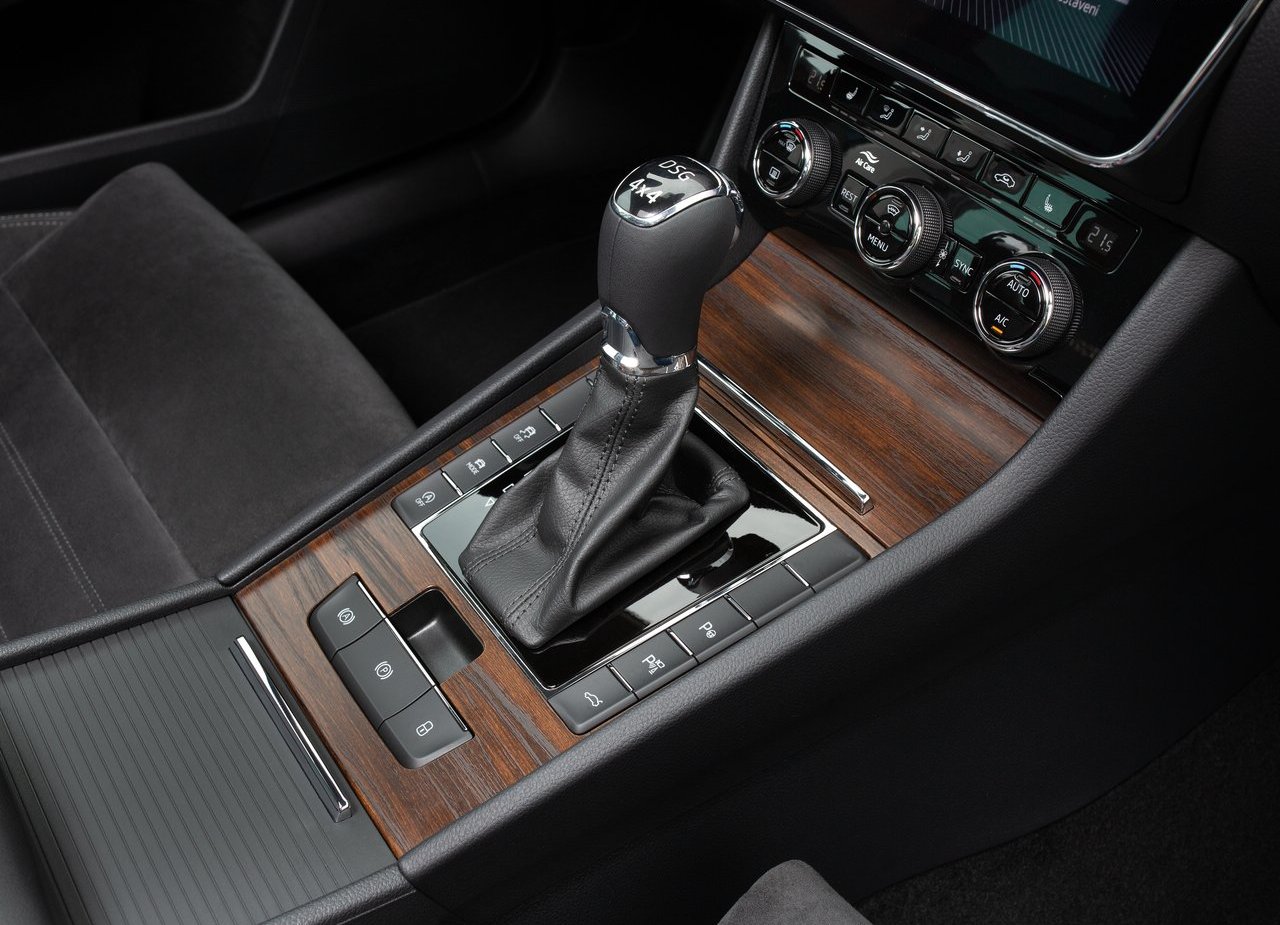 2020 - SKODA SUPERB SCOUT, foto 39