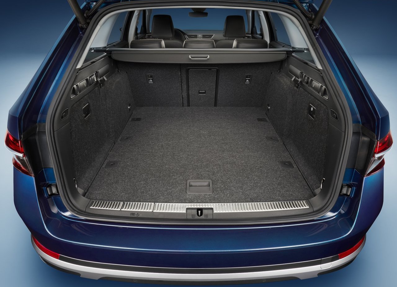 2020 - SKODA SUPERB SCOUT, foto 49
